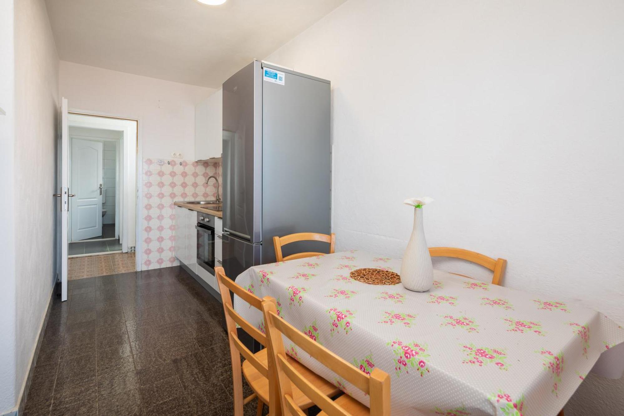 Apartments Roza أوميس المظهر الخارجي الصورة